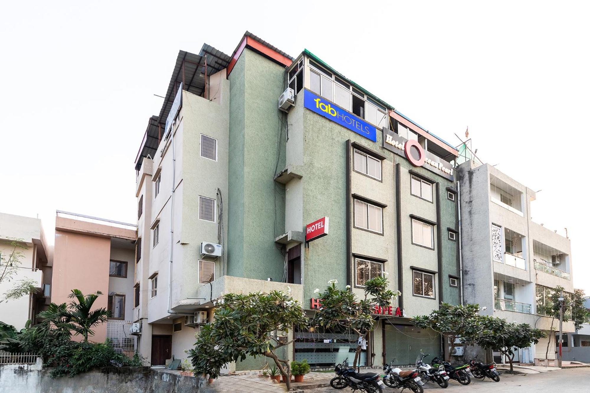 Fabhotel Ocean Pearl Bhopal Bagian luar foto